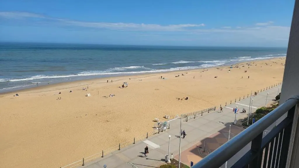 Four Sails Resort Virginia Beach
